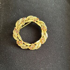 Gold and Pink Wreath Brooch with Intricate Design